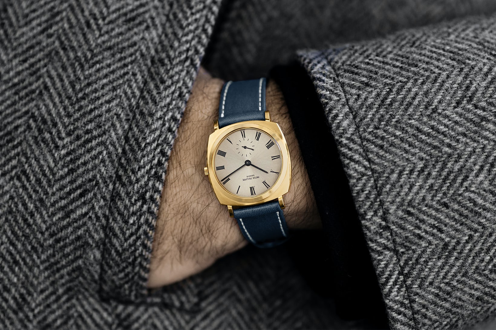 1970s UK Luxury Replica Patek Philippe Ref. 3525 In 18k Yellow Gold With Box And Manuals