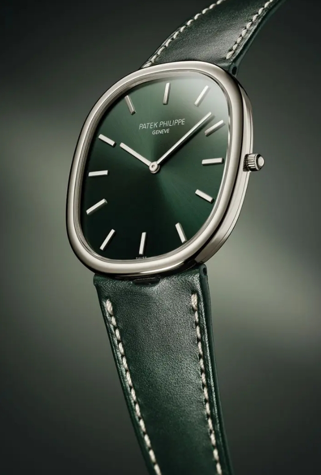 Patek Philippe Calatrava replica watch green dial style